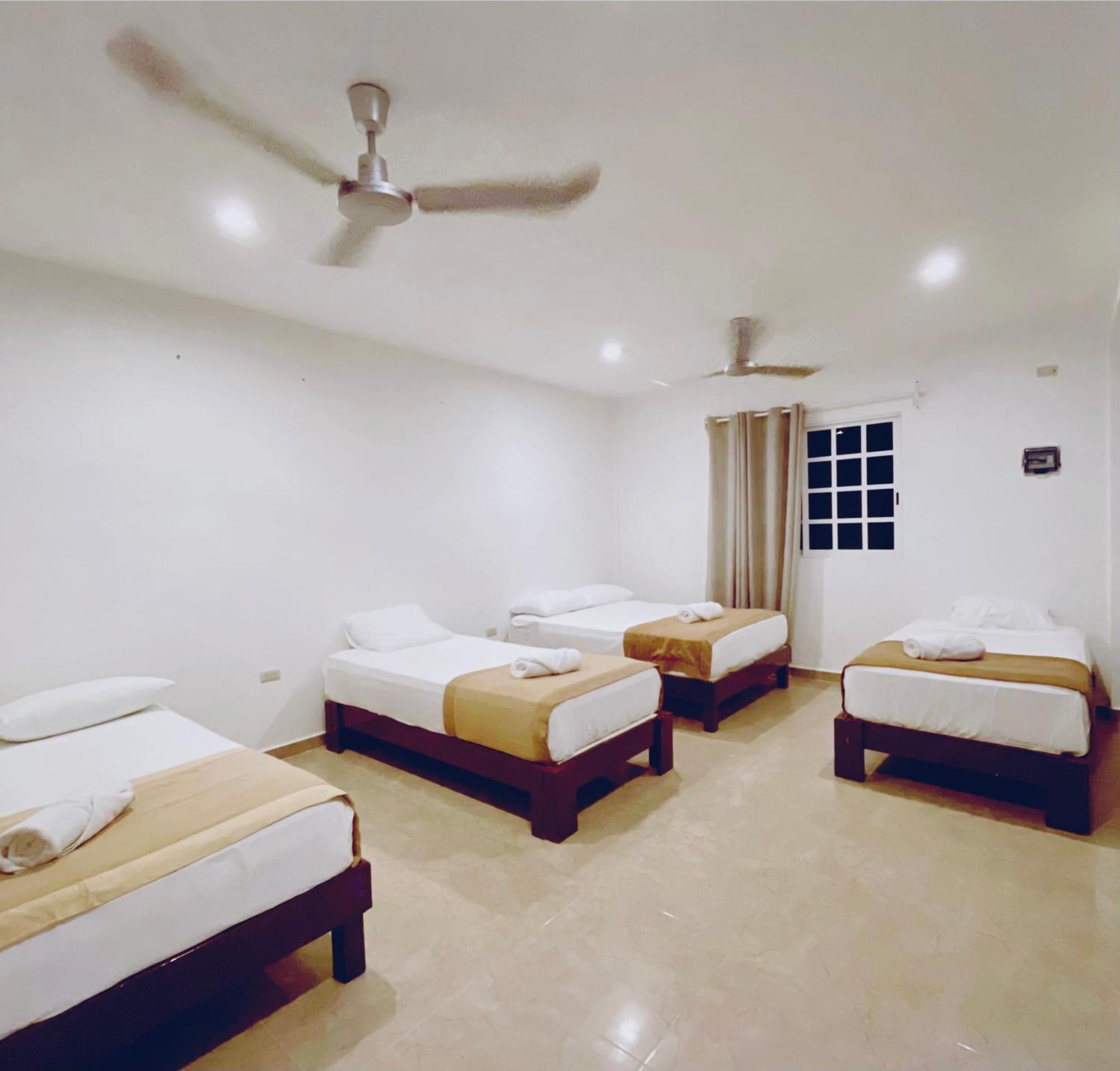 Pachamama Holbox - Hostel & Private Apartments מראה חיצוני תמונה